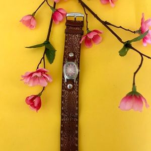 Fossil vintage watch with leather wrist bracelet